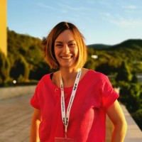 Fruzsina Donath Email & Phone Number