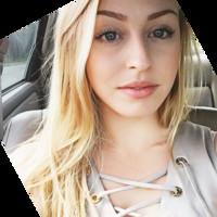 Barnes & Thornburg LLP Employee Chloe Donnelly's profile photo