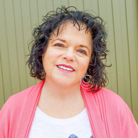Setys Kelly Email & Phone Number