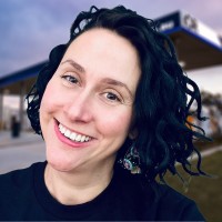 Nell Bond Email