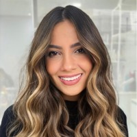 Marsh McLennan Employee Amanda Pires's profile photo