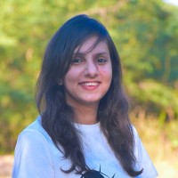 Source Employee Shikha Sarin's profile photo