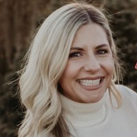 Joylux, Inc Employee Stephanie Decker's profile photo