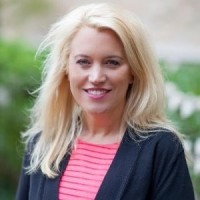 University of Notre Dame - Mendoza College of Business Employee Lisa Michaels's profile photo