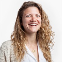 Roxane Byl Email