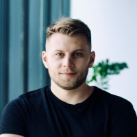 Matúš Smoleň Email