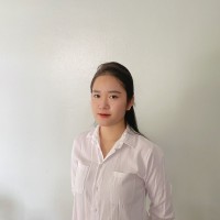 Quỳnh Phan Email