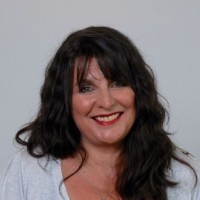 Vicki Dale Email