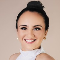 Roberta de Castro Email & Phone Number