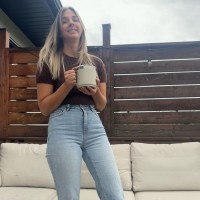Stéphanie Perron Email