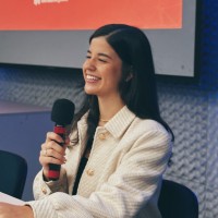 Giulia Feijó Email