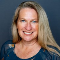 Robyn Hetland Email