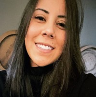 Key Design Employee Renata Yui's profile photo