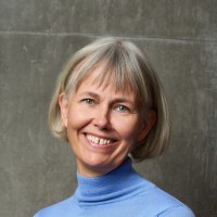 Elisabeth Carstensen Email