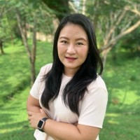 Ria Lim Email