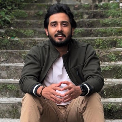 Axari Employee Raghul V's profile photo