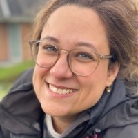 Débora Claësson Email