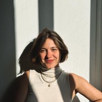 NewScreen. Employee Romane Sélégny's profile photo