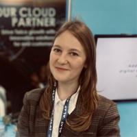 Kseniia Yelovikova Email