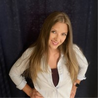 devCodeCamp Employee Wendy Homerding's profile photo