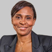 Selma Ouiguini Email