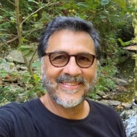 John Suárez Email & Phone Number