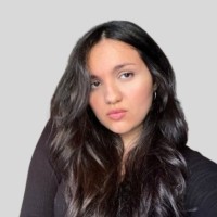 Público Employee Michelle Coelho's profile photo