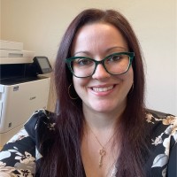 Miller Truck Leasing Employee Christine Parker's profile photo