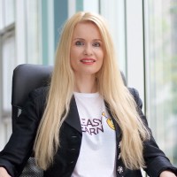 FunEasyLearn Employee Diana Andronic's profile photo