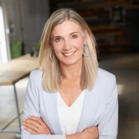 Canada West Foundation Employee Ruth Klinkhammer's profile photo