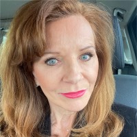 Acorn Deck House Company Employee Diane Williams's profile photo
