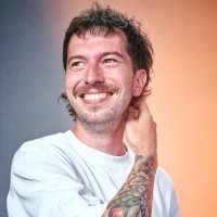 Ross Sinclair Email & Phone Number