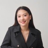 BrandDog Employee Anne Simeon's profile photo