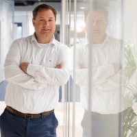 Bart van Straten Email