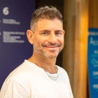 Oren Reuveni Email