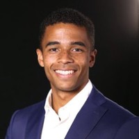 Insight Seminars Employee Evan Raynr's profile photo