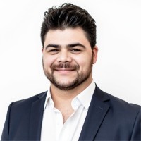 One Inc Employee Fernando R.'s profile photo