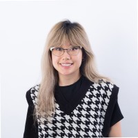Demonstrate Employee Valerie Truong's profile photo