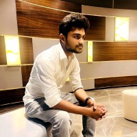 Housindia.com Employee Shubham C.'s profile photo