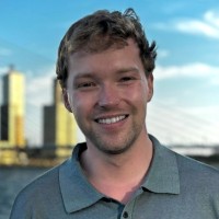 Dialog Employee Guy Kremer's profile photo