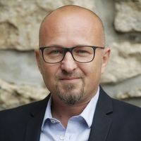 Arnaud Roy Email
