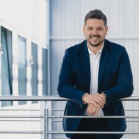 Thorsten H. Email