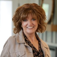 Iowa Realty Employee Julie Barkema's profile photo