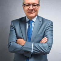 Luis Mathias Email