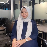 Darwisha E. Email