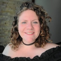 Deanna Smith Email & Phone Number