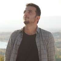 Hakan Çevi̇K Email