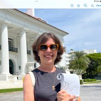 Sun Sentinel Media Group Employee Lois Solomon's profile photo