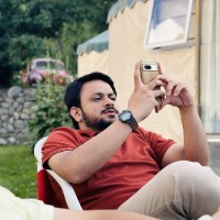 Daniyal Tariq Email