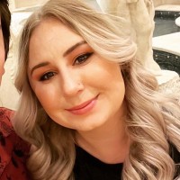 Julia Karr Email & Phone Number